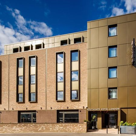 Southgate Hotel London East Barnet エクステリア 写真