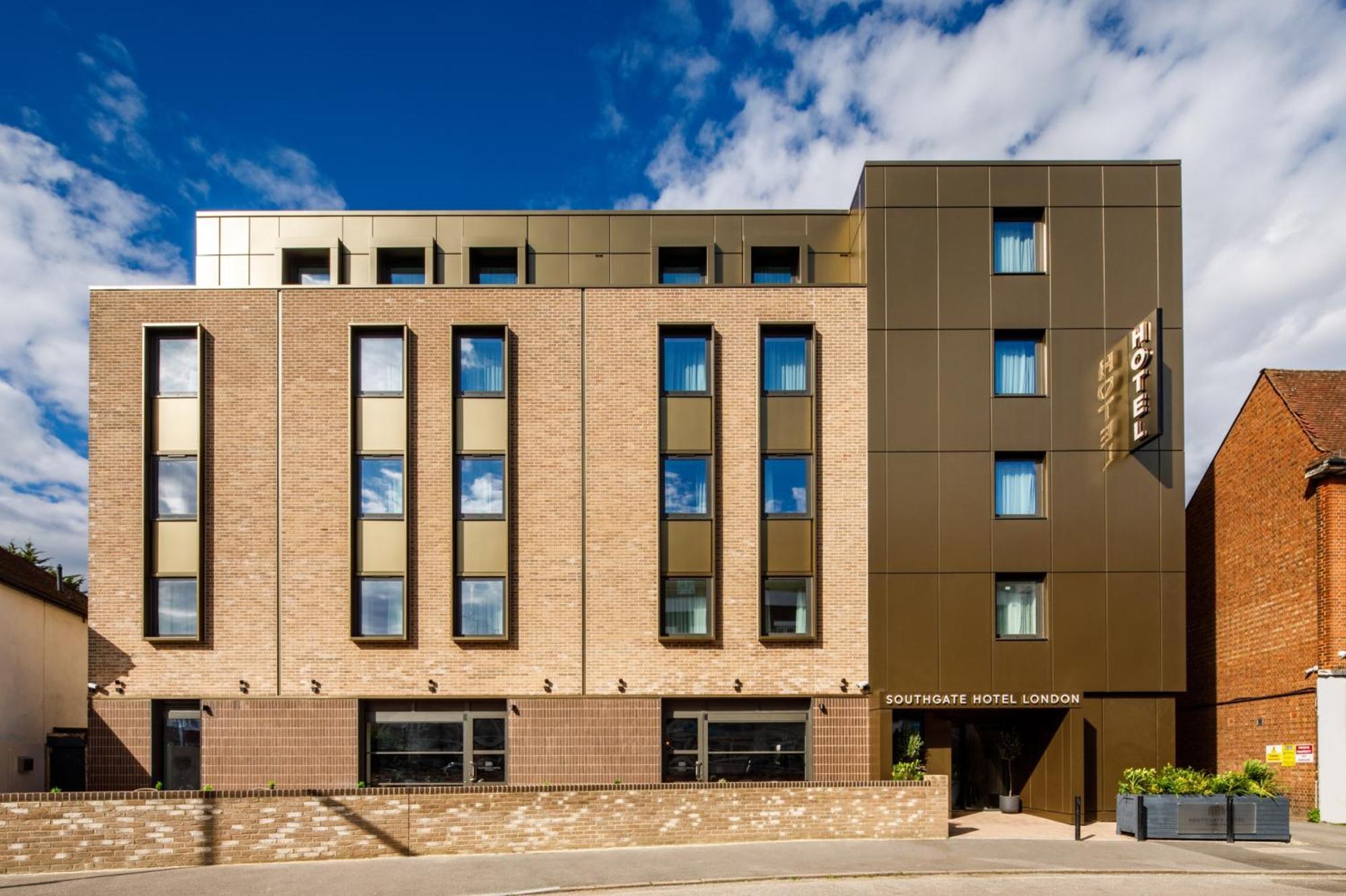 Southgate Hotel London East Barnet エクステリア 写真