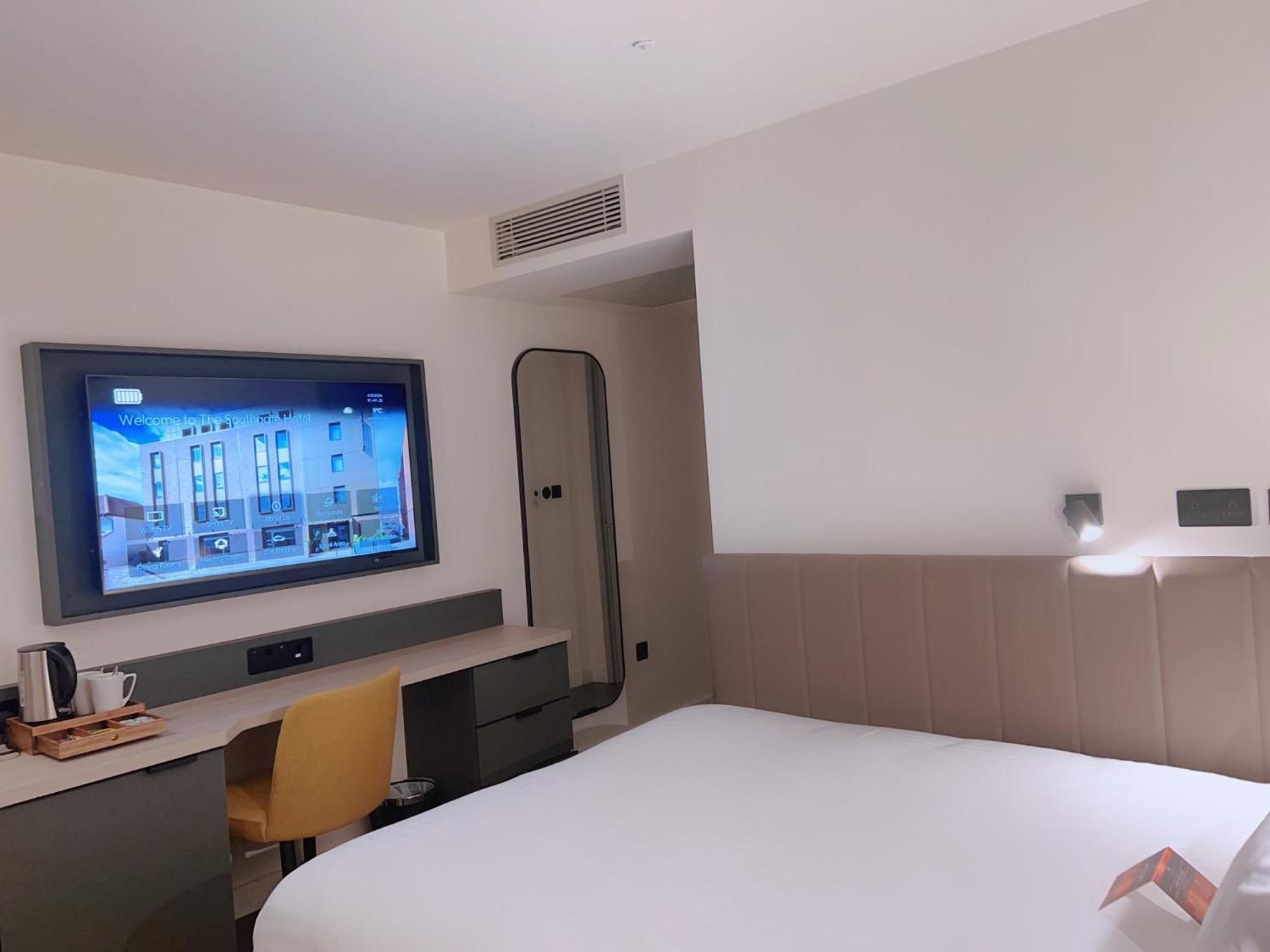 Southgate Hotel London East Barnet エクステリア 写真